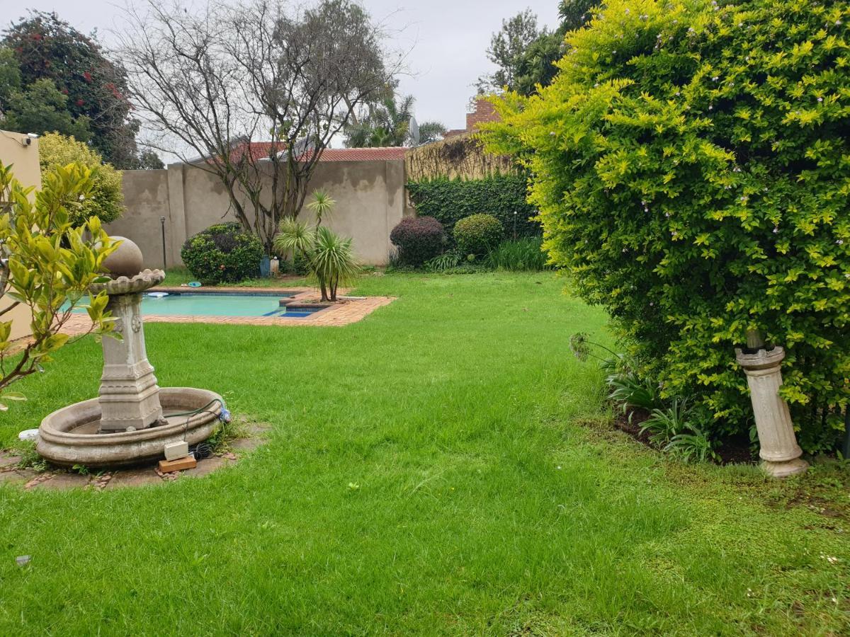 Matina Guest House Johannesburg Zewnętrze zdjęcie